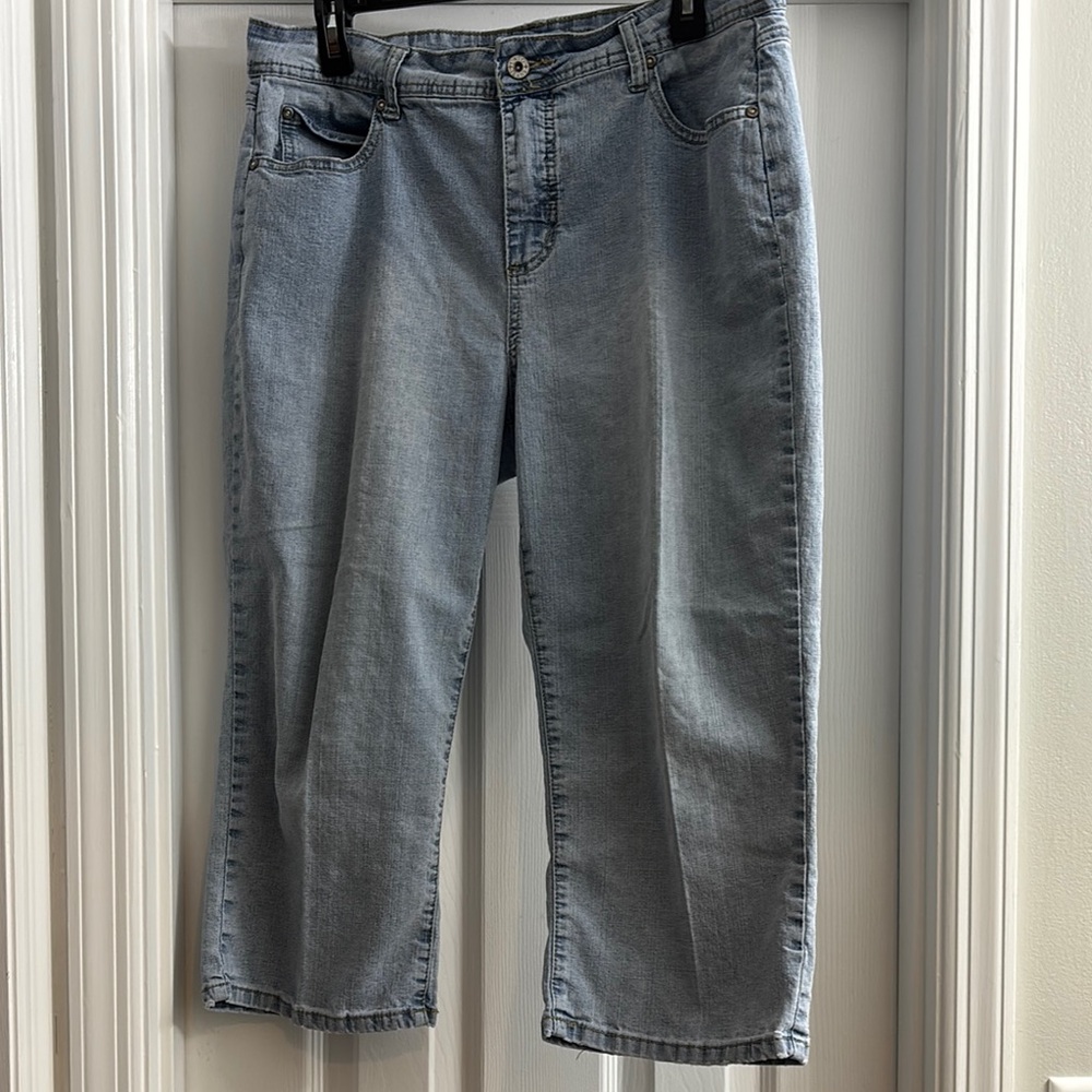 Cato Premium Blue Women's Capri Jeans